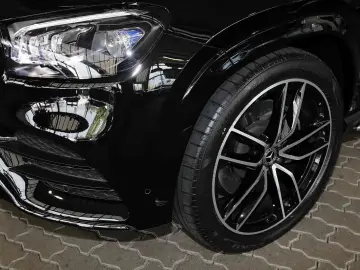 MERCEDES-BENZ GLS 400 d 4M AMG AHK PANORAMA HEADUP DISTRONIC