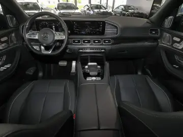 MERCEDES-BENZ GLS 400 d 4M AMG AHK PANORAMA HEADUP DISTRONIC