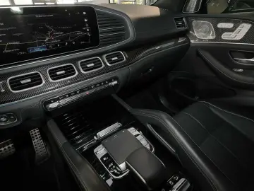 MERCEDES-BENZ GLS 400 d 4M AMG AHK PANORAMA HEADUP DISTRONIC