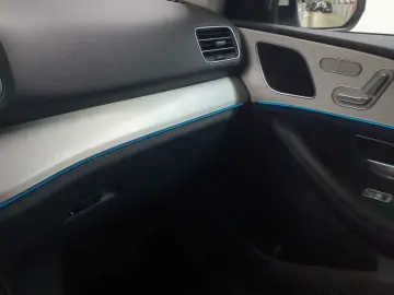 MERCEDES-BENZ GLE 350 de 4M-Beam AssiPL PANO 4SHZ