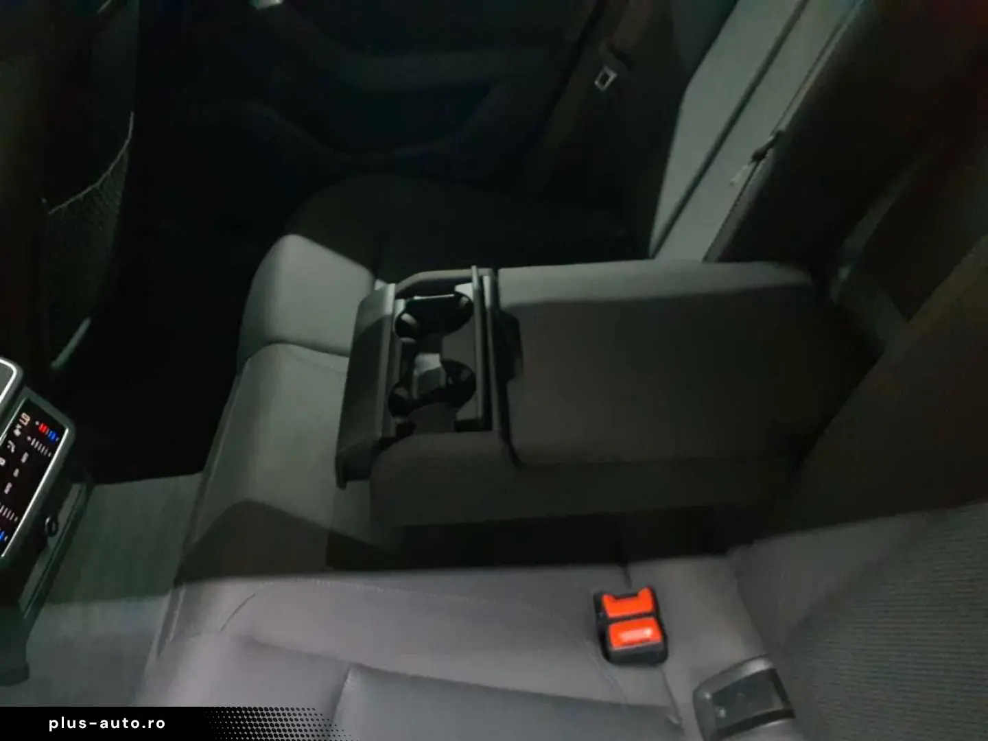 AUDI A6 Avant 40 TDI quattro S tronic sport