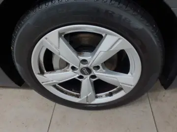 AUDI A6 Avant 40 TDI quattro S tronic sport