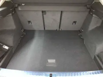 AUDI Q3 35 TFSI S tronic advanced AHK KAM