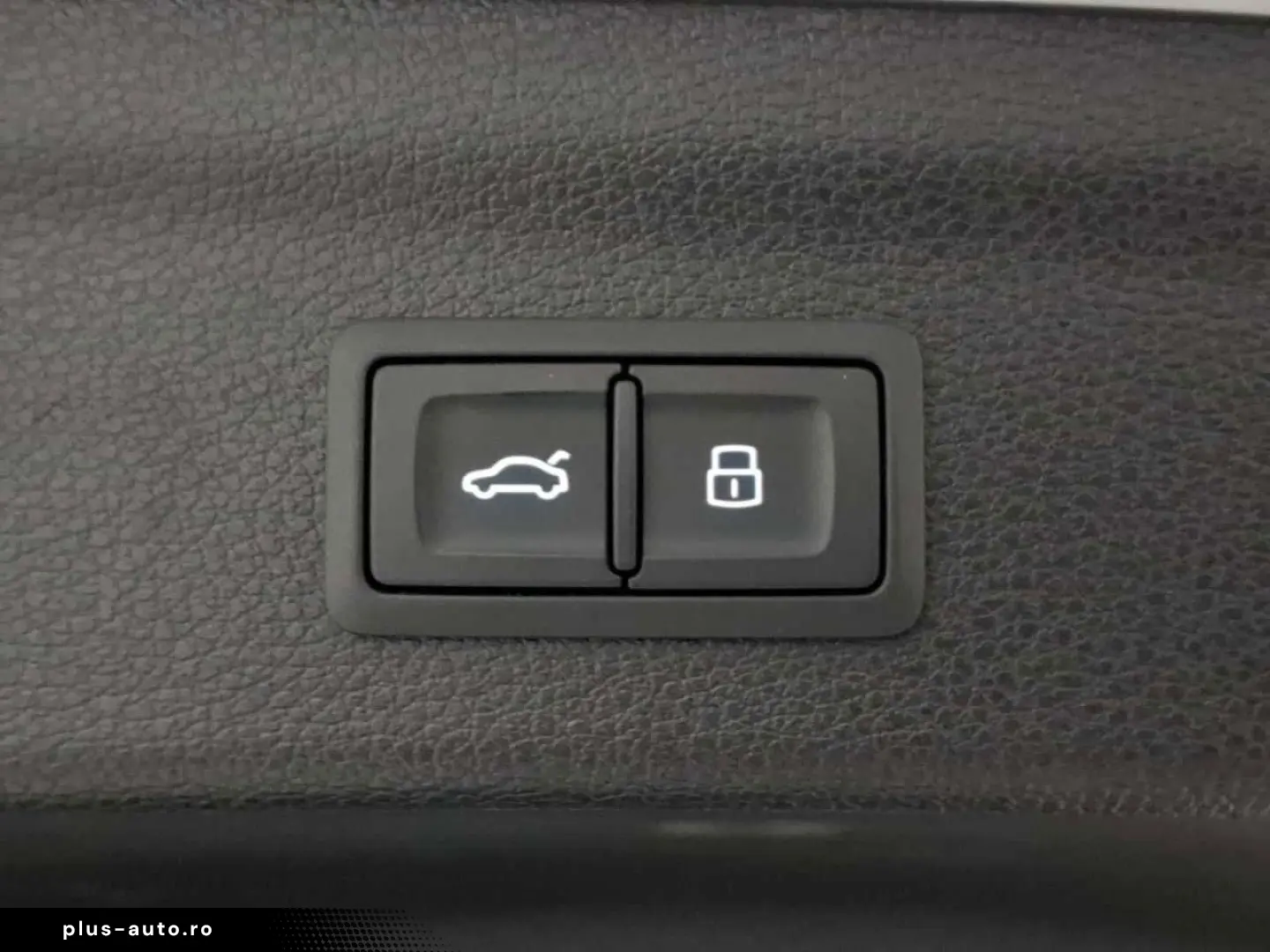 AUDI Q3 35 TFSI S tronic advanced AHK KAM