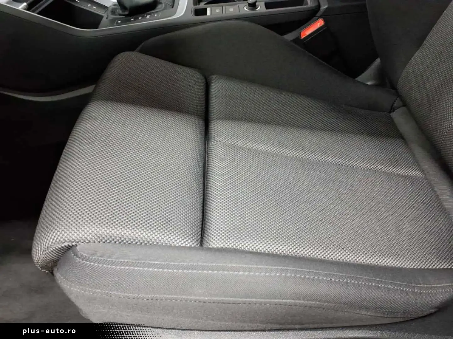 AUDI Q3 35 TFSI S tronic advanced AHK KAM