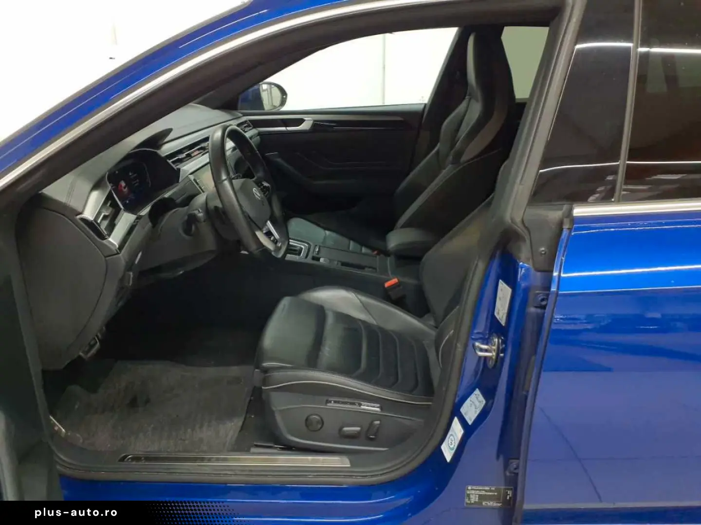 VW Arteon 2.0 TSI R-Line Leder NAV DCC