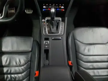 VW Arteon 2.0 TSI R-Line Leder NAV DCC