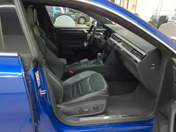 VW Arteon 2.0 TSI R-Line Leder NAV DCC