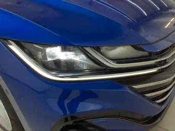 VW Arteon 2.0 TSI R-Line Leder NAV DCC