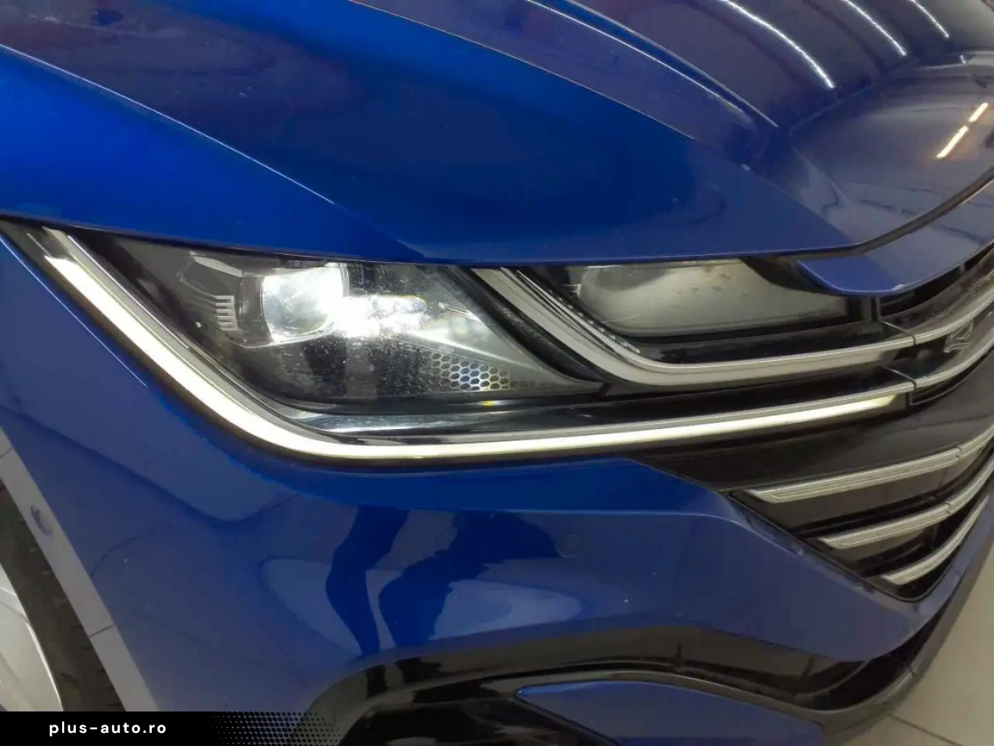 VW Arteon 2.0 TSI R-Line Leder NAV DCC