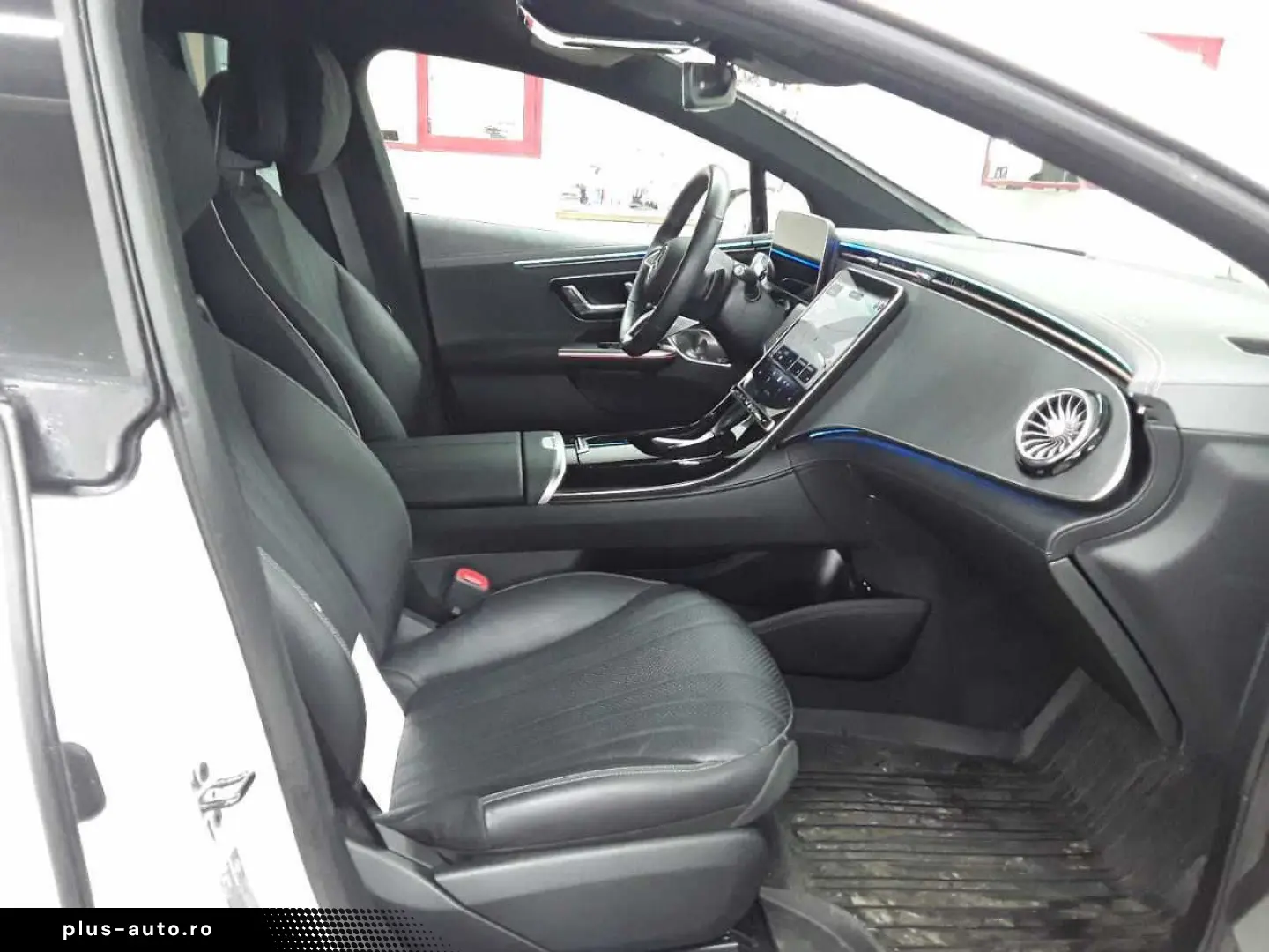 MERCEDES-BENZ EQE 300 Edition Electric Art AHK Leder