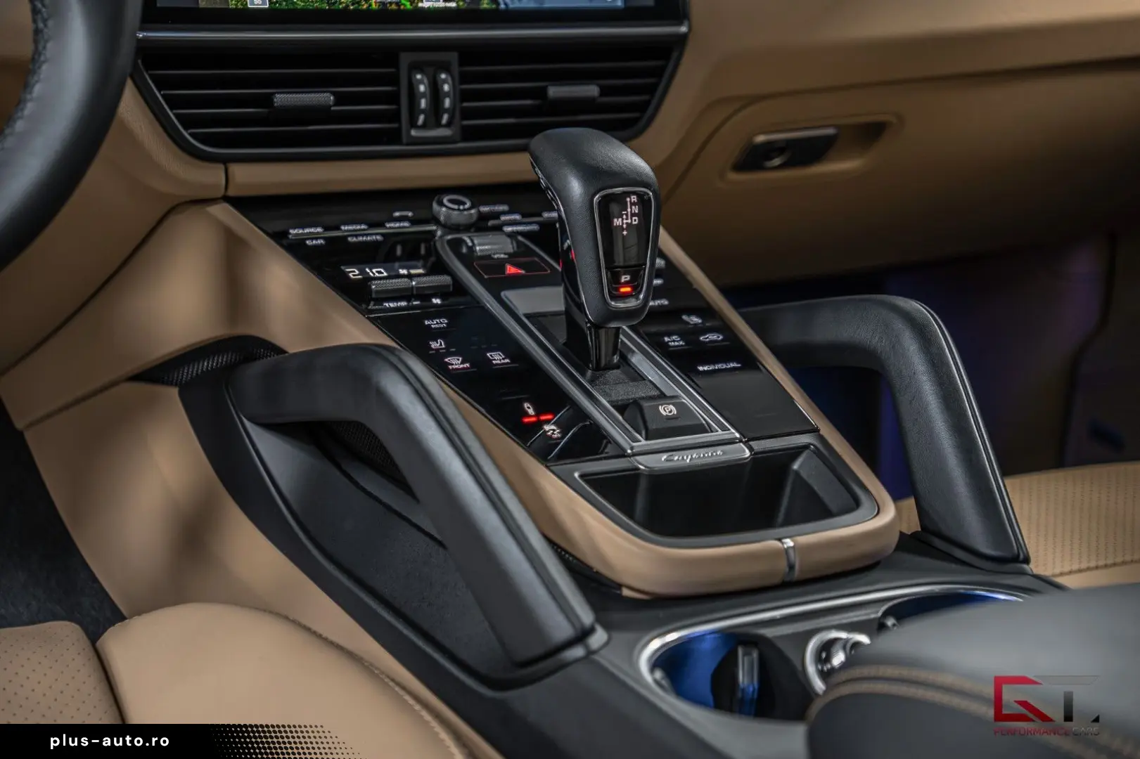 PORSCHE Cayenne E-Hyb Coupé PlatinumEdt SportDesign Pano