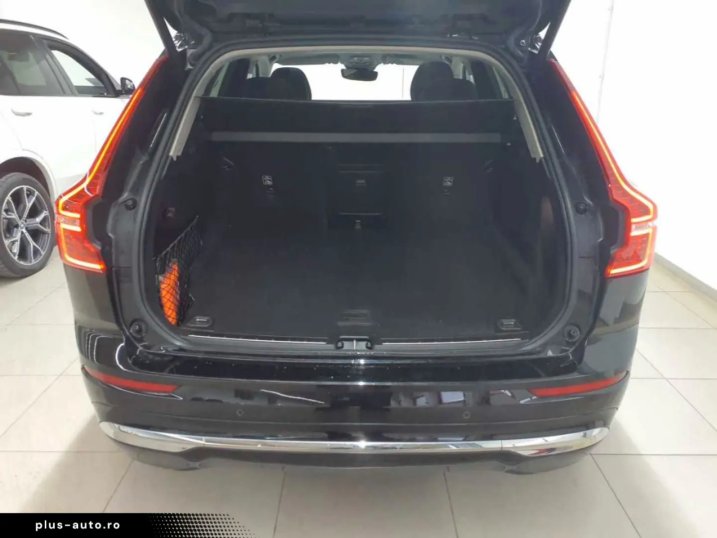 VOLVO XC60 B4 B Plus Bright PANO StandH