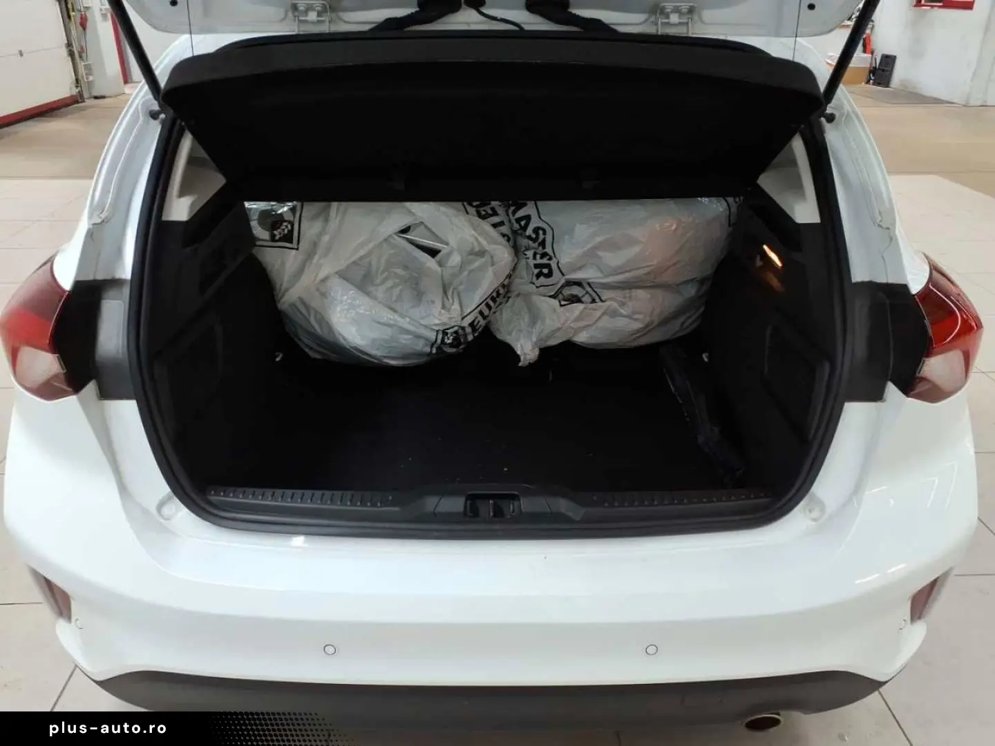 FORD Focus 1.5 EB COOL&CONNECT NAV SHZ