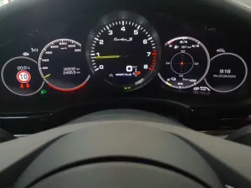 PORSCHE Panamera Turbo S E-Hybrid Sport Design