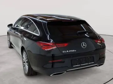 MERCEDES-BENZ CLA 250 e SB-Progressive PANO LED BusiP