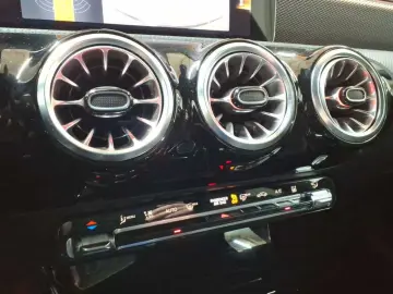 MERCEDES-BENZ CLA 250 e SB-Progressive PANO LED BusiP