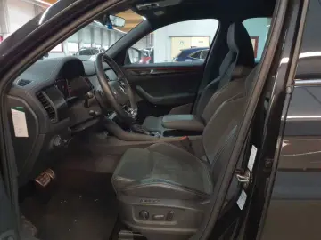 SKODA Kodiaq 2.0 TDI 4x4 DSG Sportline NAV RFK