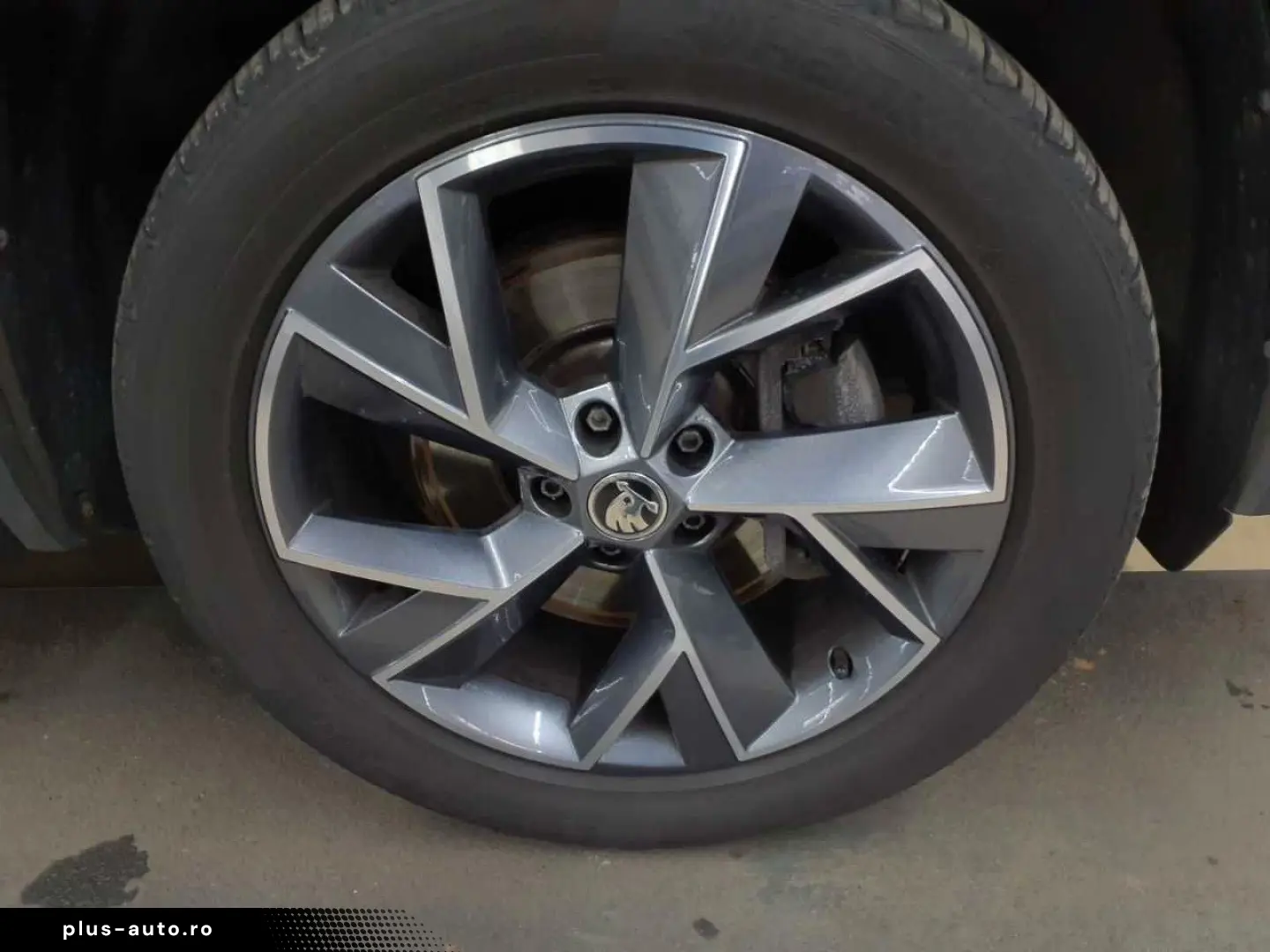 SKODA Kodiaq 2.0 TDI 4x4 DSG Sportline NAV RFK