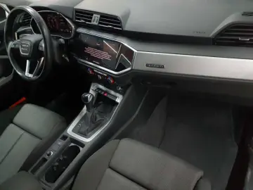 AUDI Q3 40 TFSI Sportback quattro S tronic