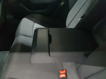 AUDI A6 40 TDI S tronic sport Navi SHZ LED