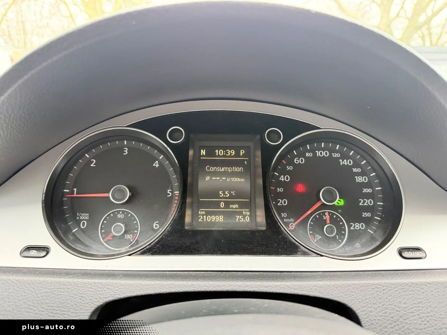 Volkswagen Passat-Cc