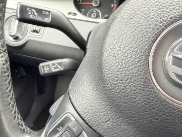 Volkswagen Passat-Cc