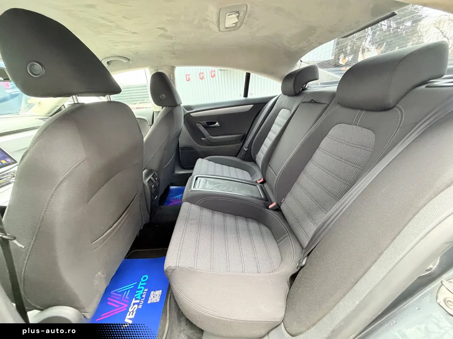 Volkswagen Passat-Cc