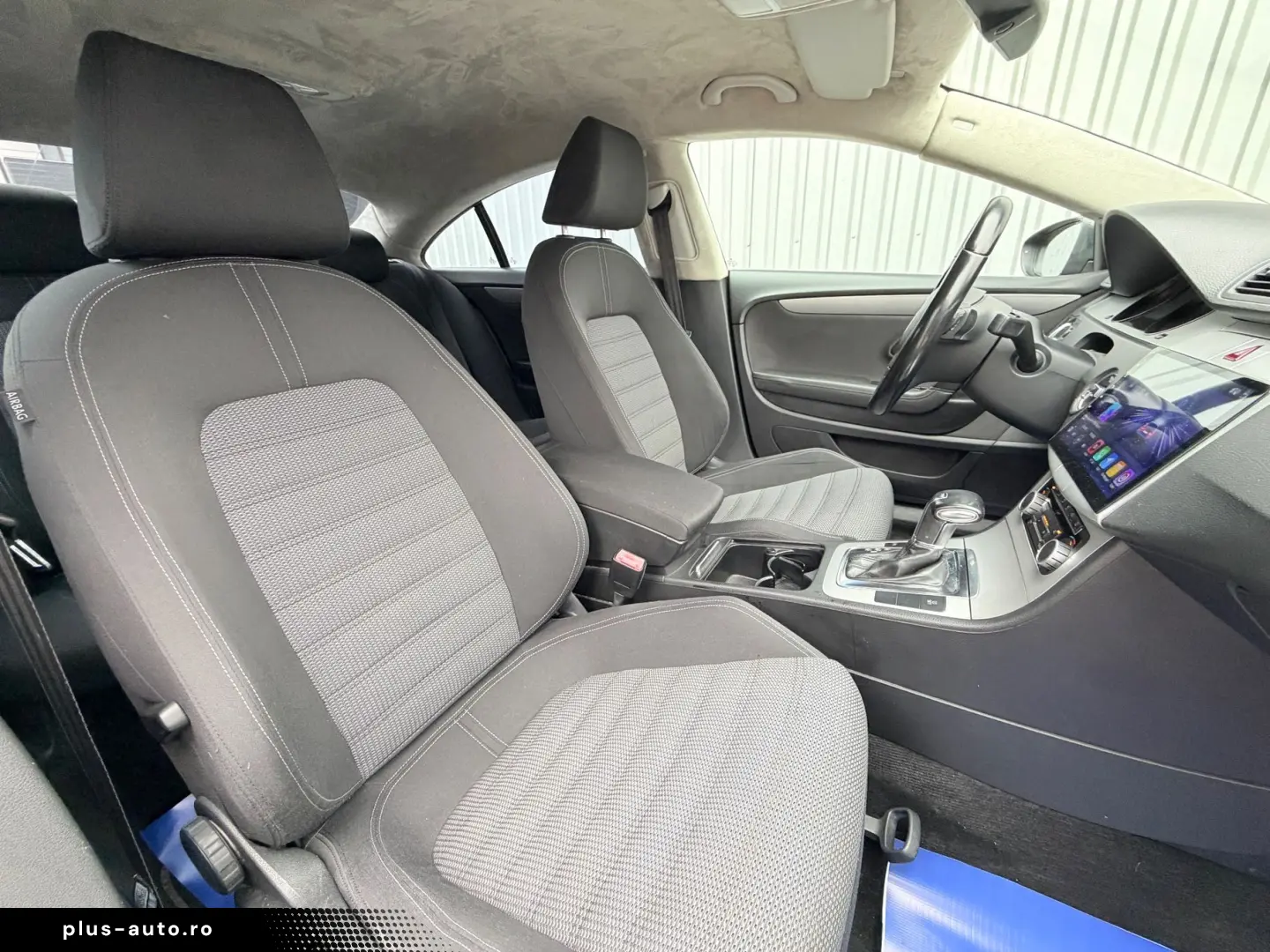 Volkswagen Passat-Cc