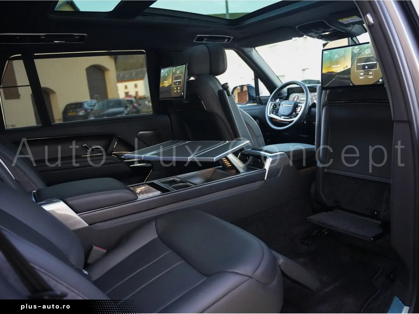 LAND ROVER Range Rover P615 SV LWB Intrepid Signature Suite