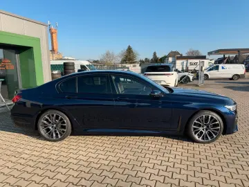 BMW 740d xDrive M Sport Massage Laser HeadUp B&W