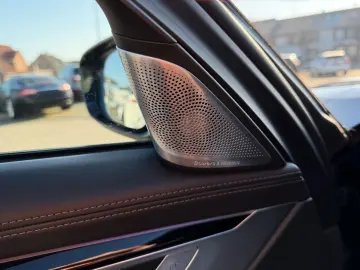 BMW 740d xDrive M Sport Massage Laser HeadUp B&W