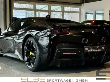 FERRARI SF90 Stradale CARBON LIFT RACING SEATS LEDS 360