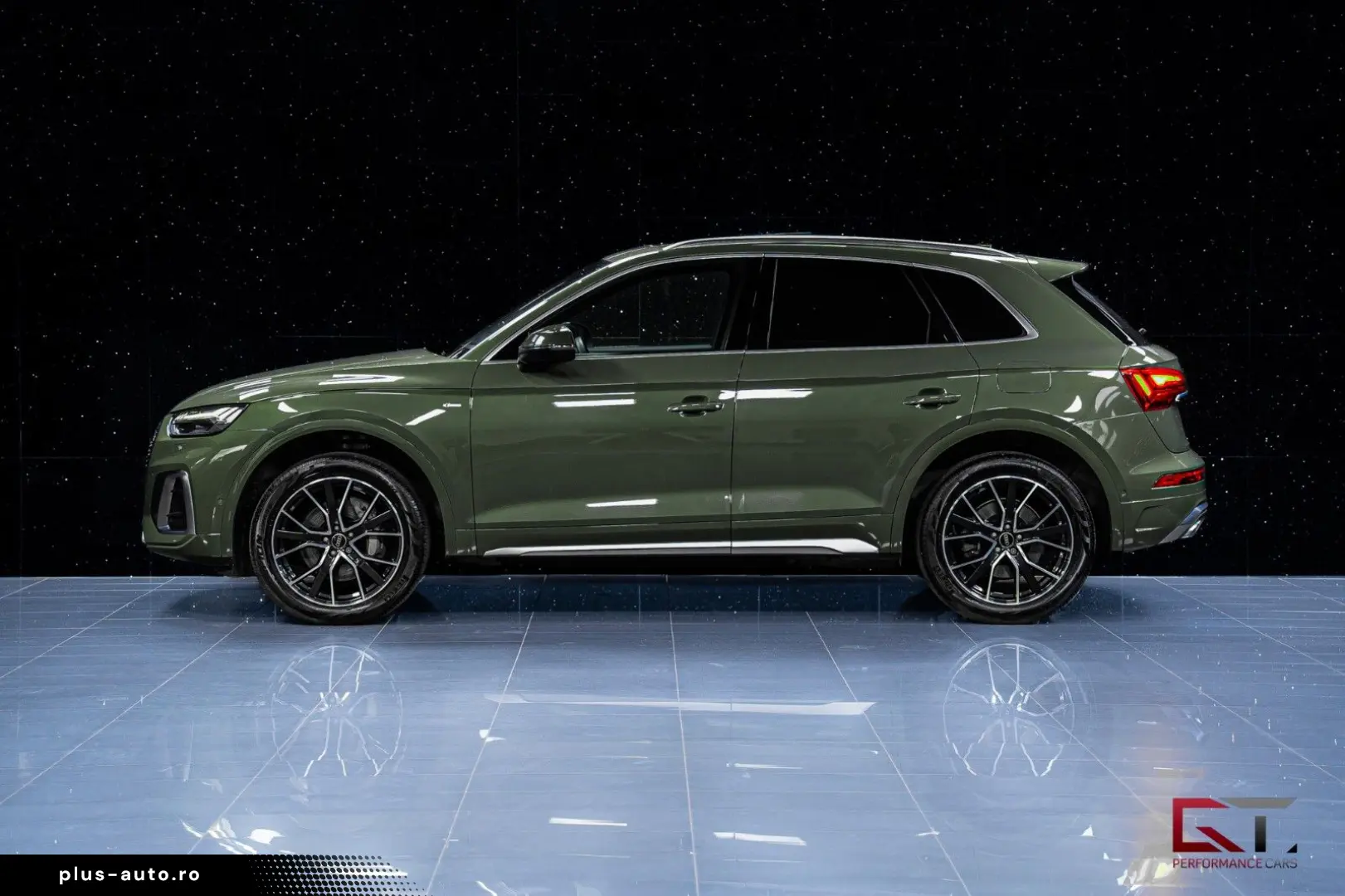 AUDI Q5 55 e Q S-Line Evolution 20  Pano Matrix Tow