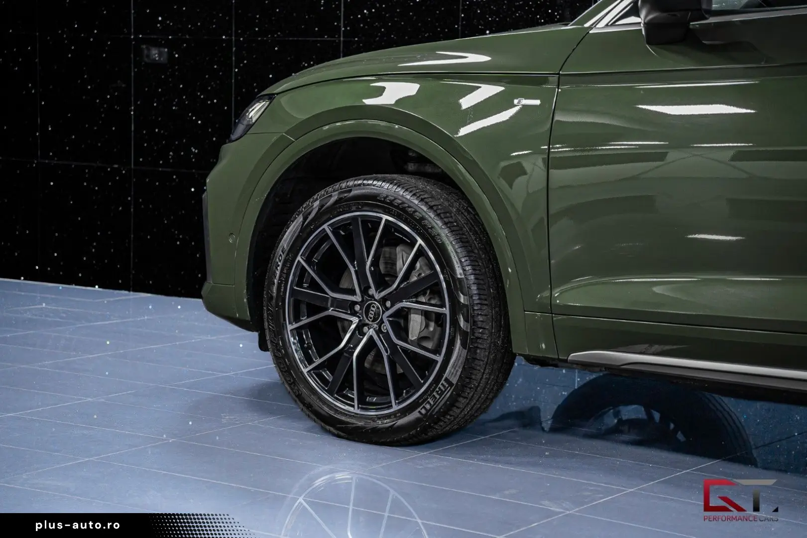 AUDI Q5 55 e Q S-Line Evolution 20  Pano Matrix Tow