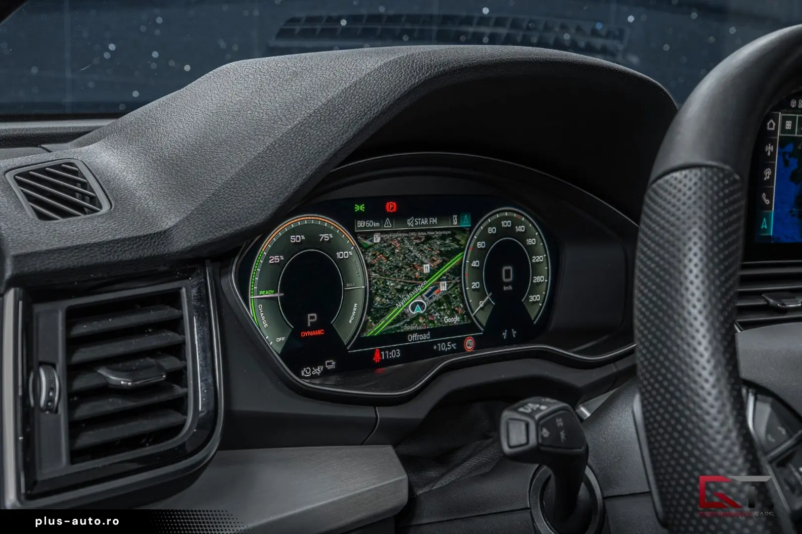 AUDI Q5 55 e Q S-Line Evolution 20  Pano Matrix Tow