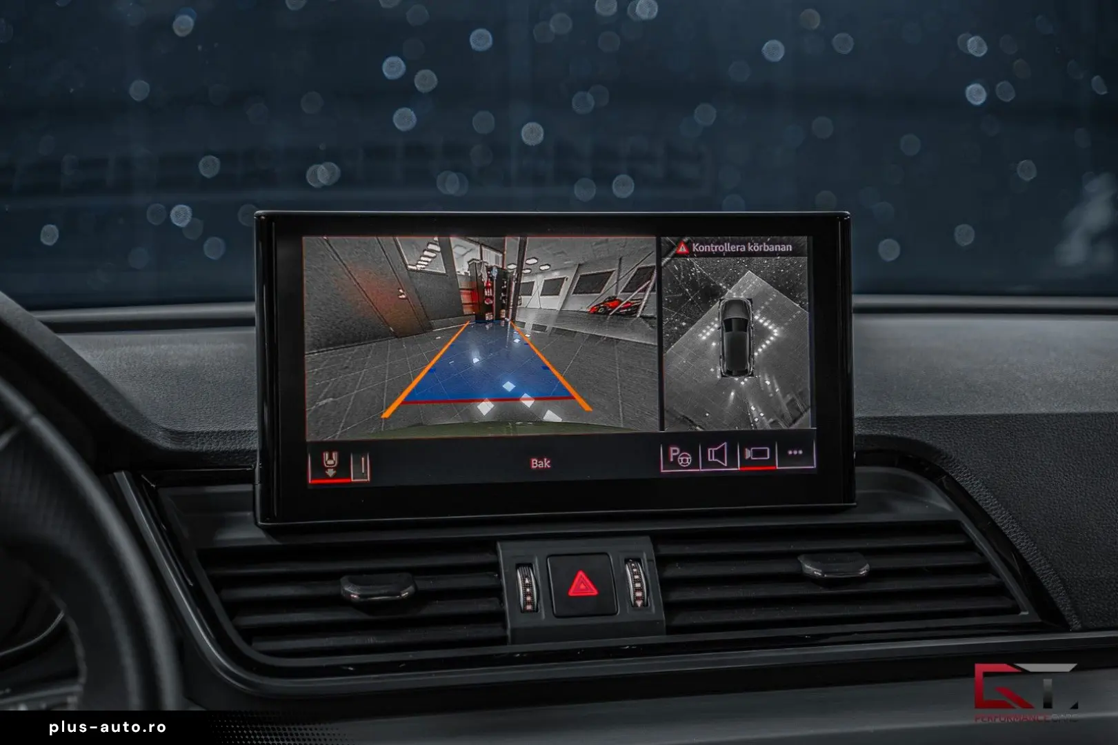 AUDI Q5 55 e Q S-Line Evolution 20  Pano Matrix Tow