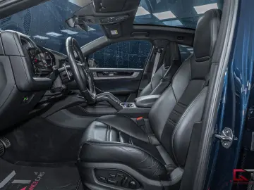 PORSCHE Cayenne E-Hyb Coupé 2024 SportDesign 22  Pano HD