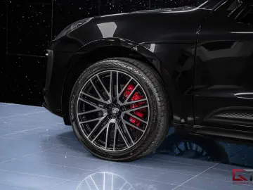 PORSCHE Macan S FACELIFT PDK 14way Pano BOSE PASM 21