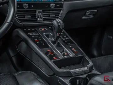 PORSCHE Macan S FACELIFT PDK 14way Pano BOSE PASM 21