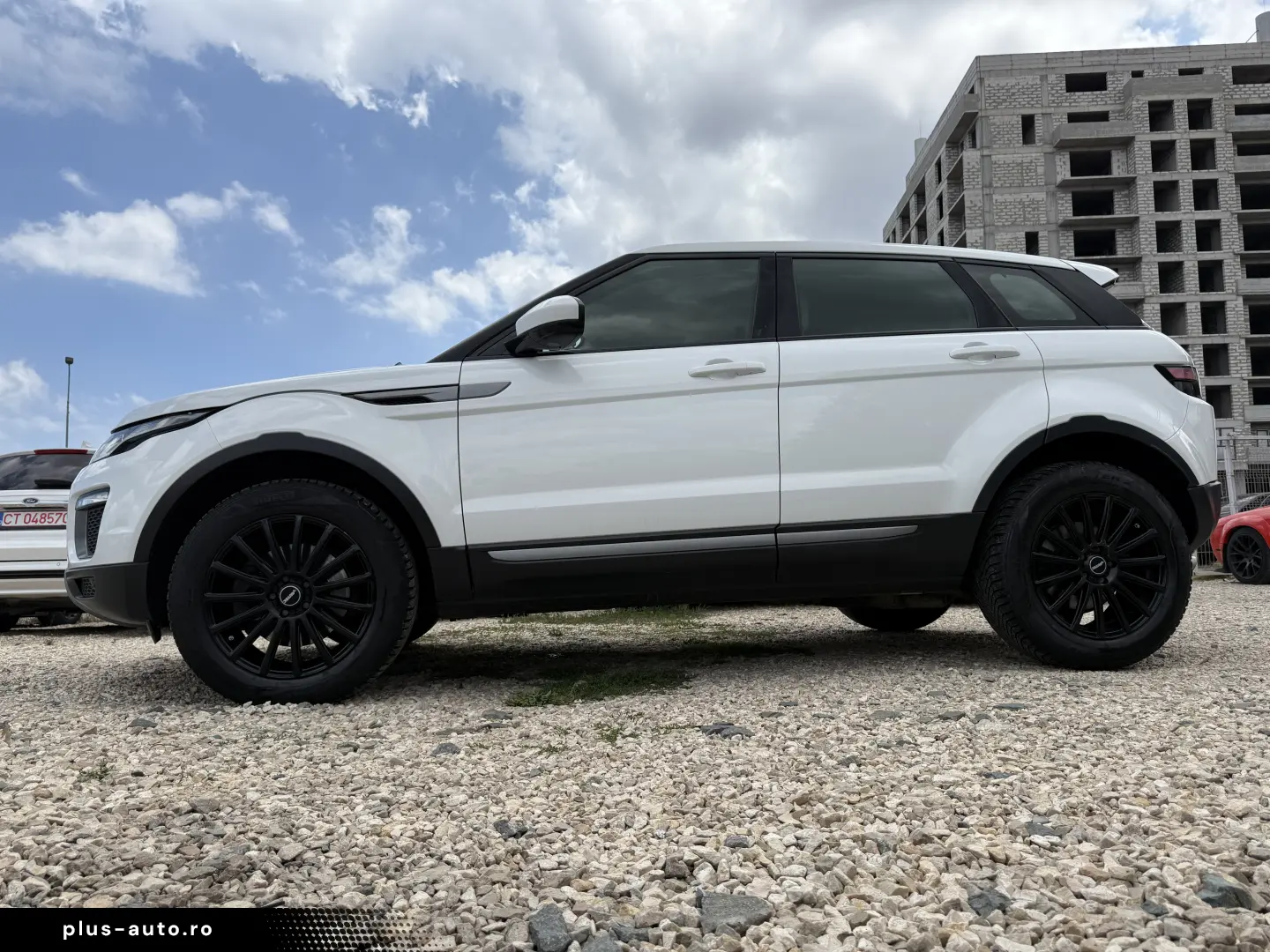 8000e avans 7000e în 3 luni