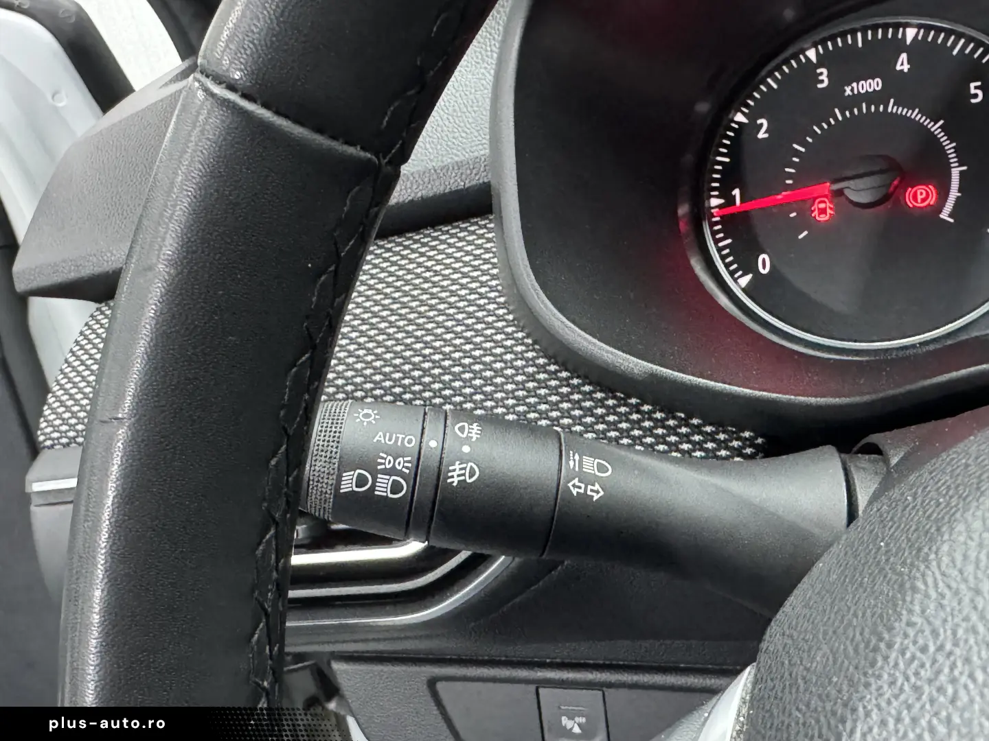 Dacia Logan TCe 90 MT6 Comfort