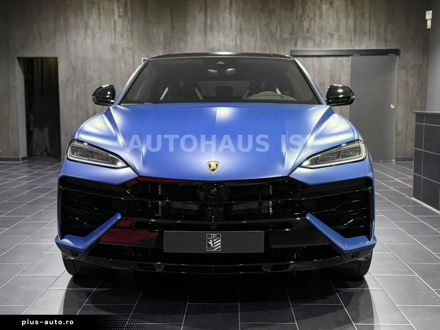 LAMBORGHINI Urus SE BLU GRIFO MATT AD-PERSONAM CARBON 3D B&O