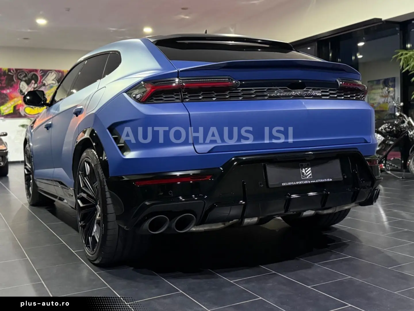 LAMBORGHINI Urus SE BLU GRIFO MATT AD-PERSONAM CARBON 3D B&O