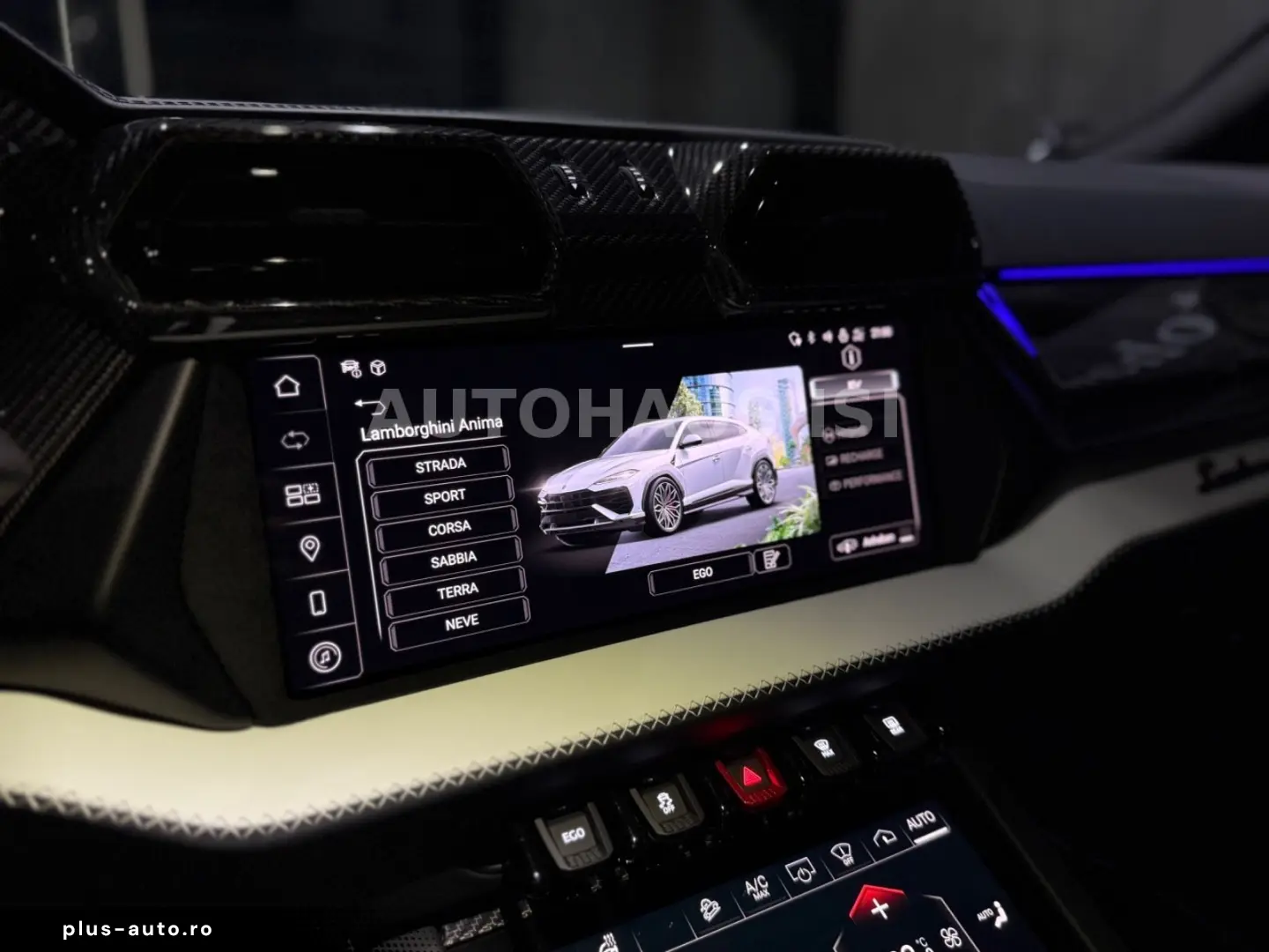 LAMBORGHINI Urus SE BLU GRIFO MATT AD-PERSONAM CARBON 3D B&O