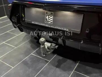 LAMBORGHINI Urus SE BLU GRIFO MATT AD-PERSONAM CARBON 3D B&O