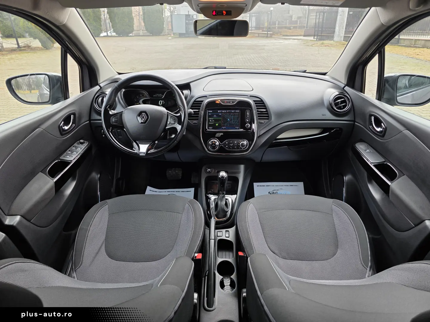 Renault Captur 2015 1.5 dCi 90 CP euro 5 automata