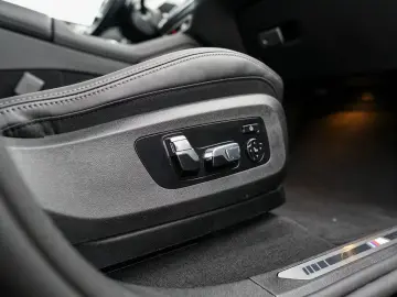 BMW X6 M-Sport xDrive 30D 298CP