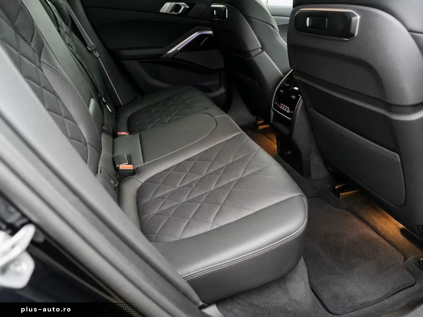 BMW X6 M-Sport xDrive 30D 298CP