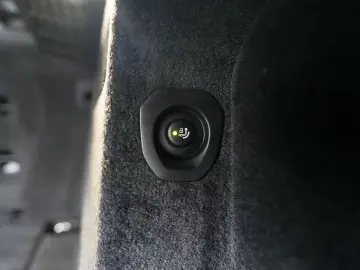 BMW X6 M-Sport xDrive 30D 298CP